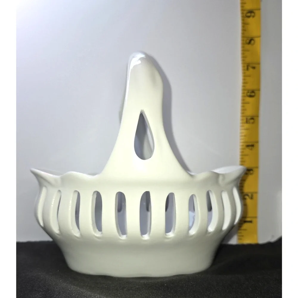 J Godinger Antique Reflections, White Porcelain Reticulated Handled Basket